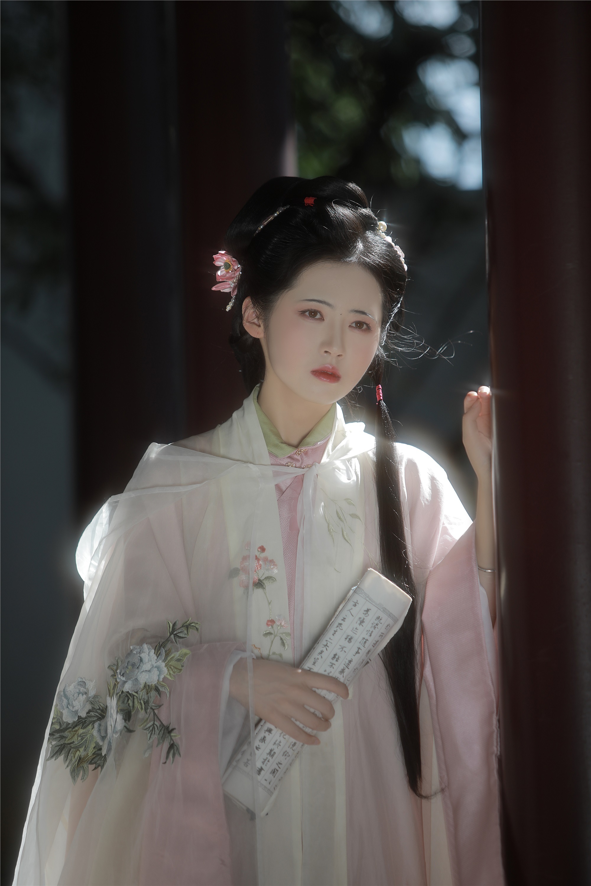 YITUYU艺图语 2025.01.23 你要写江南，就不能只写江南 一枝眠眠